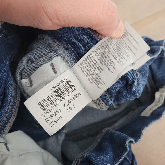 Mavi Jeans with paper bag waist and belt - Picture 8 of 9